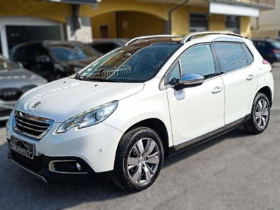 Peugeot 2008 VTi 82CV Allure usata