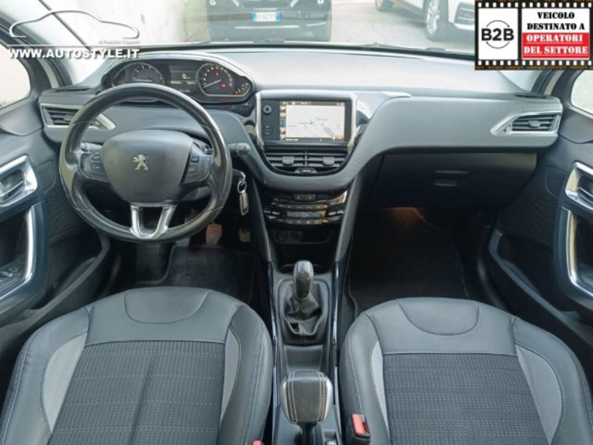 Peugeot 2008 VTi 82CV Allure (10)