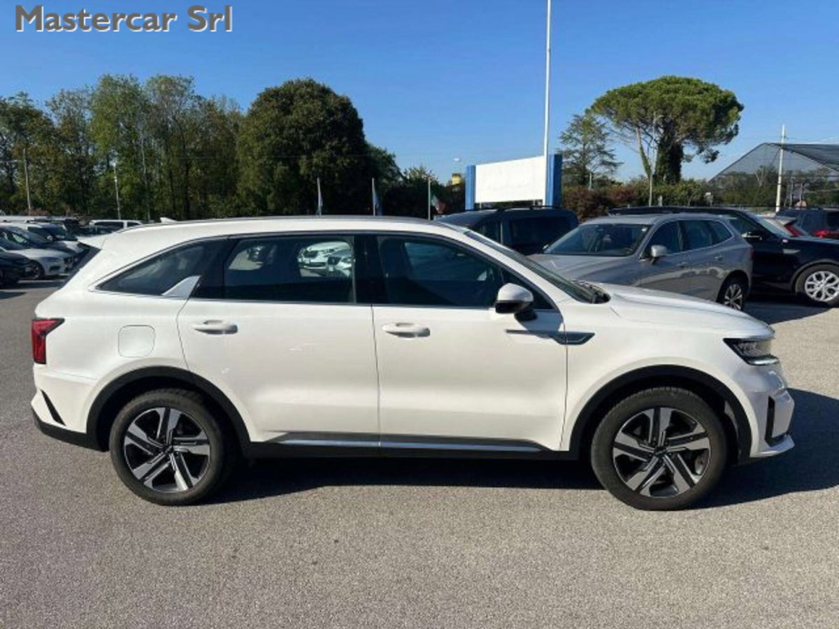 Kia Sorento 1.6 T-GDi aut. AWD PHEV Business (7)