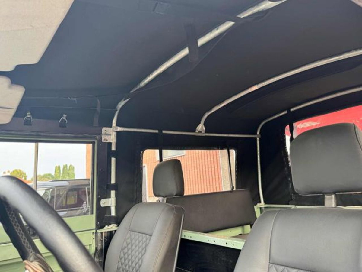 Land Rover Defender 90 3.5 V8 Station Wagon County (11)