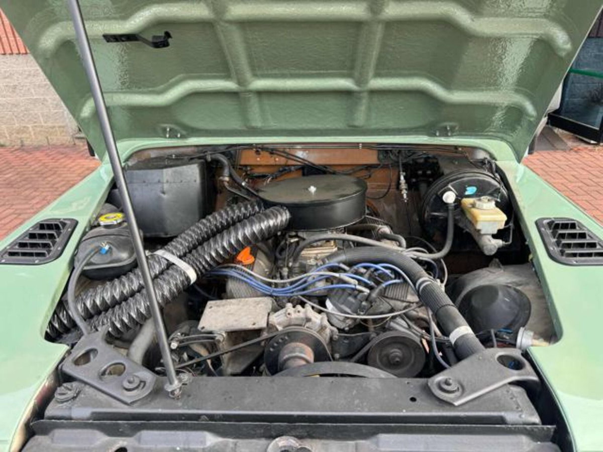 Land Rover Defender 90 3.5 V8 Station Wagon County (15)