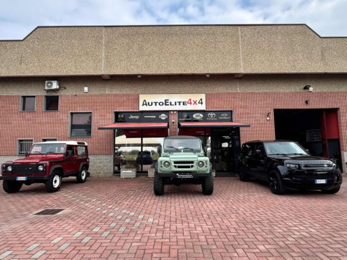 Land Rover Defender 90 3.5 V8 Station Wagon County (2)