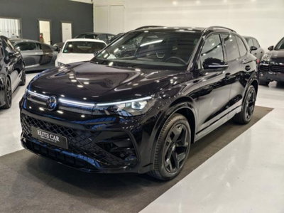 Volkswagen Tiguan Allspace 2.0 tdi R-Line 150cv dsg usata