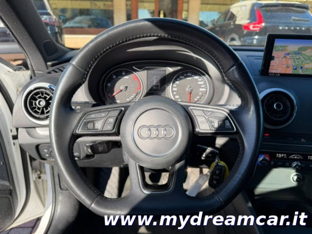 Audi A3 1.6 TDI 116 CV Sport (7)
