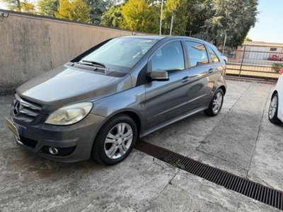 Mercedes-Benz Classe B 180 CDI BlueEFFICIENCY Premium (2)