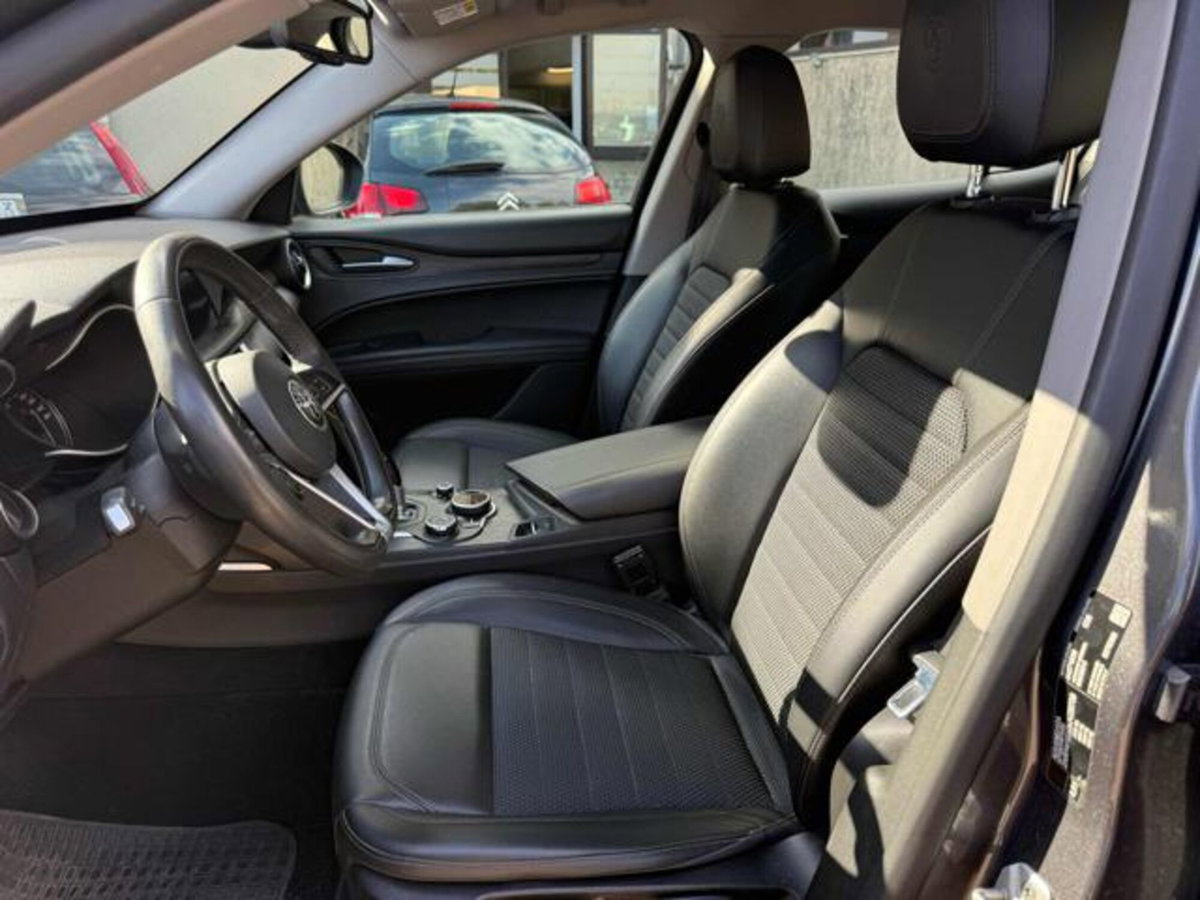 Alfa Romeo Stelvio Stelvio 2.2 Turbodiesel 210 CV AT8 Q4 Business (10)