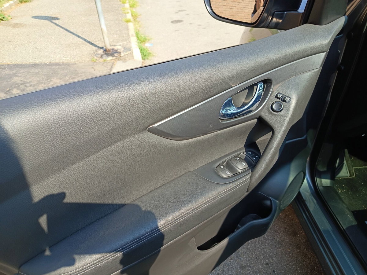 Nissan Qashqai 1.7 dCi 150 CV 4WD N-Connecta (10)