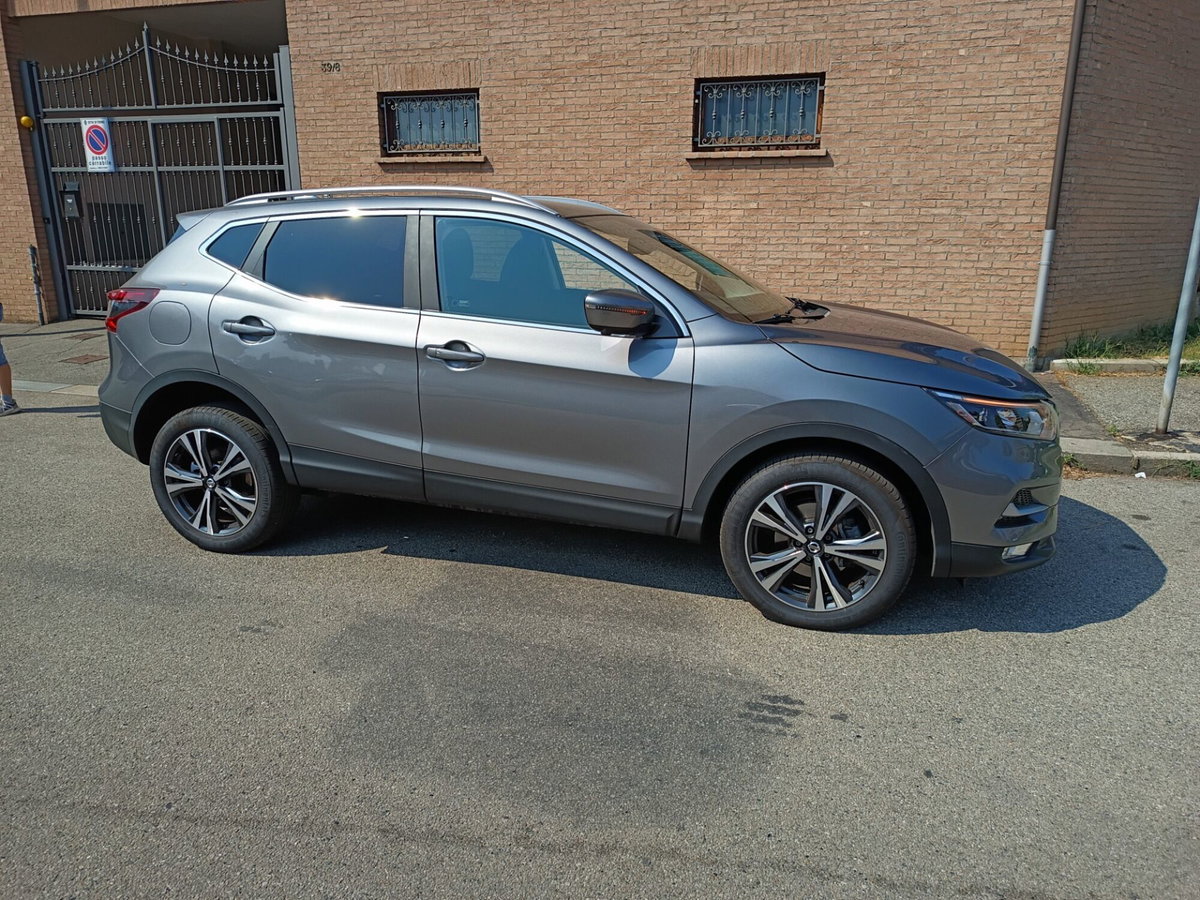 Nissan Qashqai 1.7 dCi 150 CV 4WD N-Connecta (2)