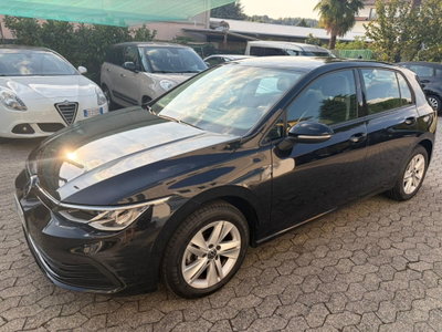 Volkswagen Golf 2.0 TDI SCR Life usata