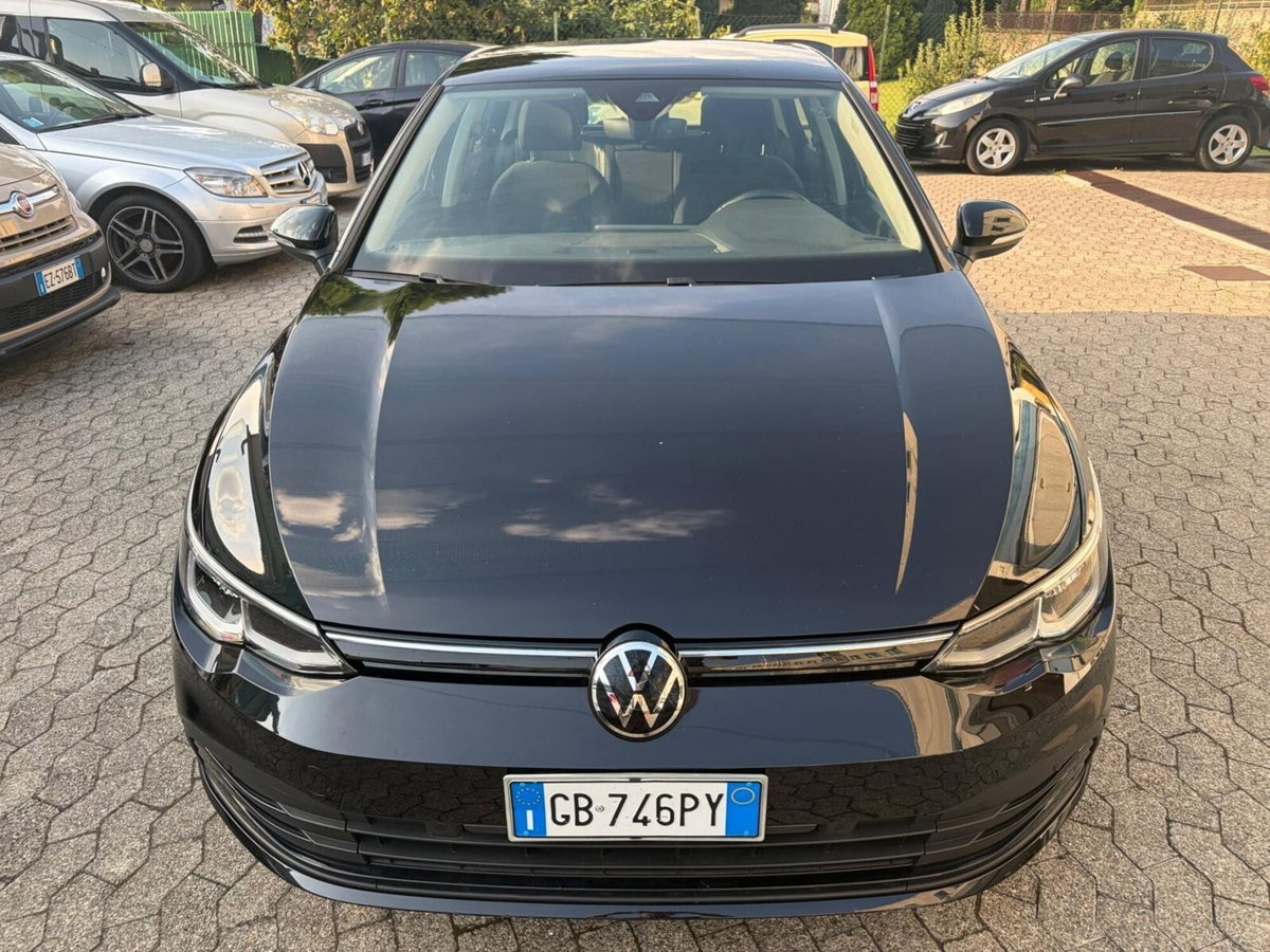 Volkswagen Golf 2.0 TDI SCR Life (2)