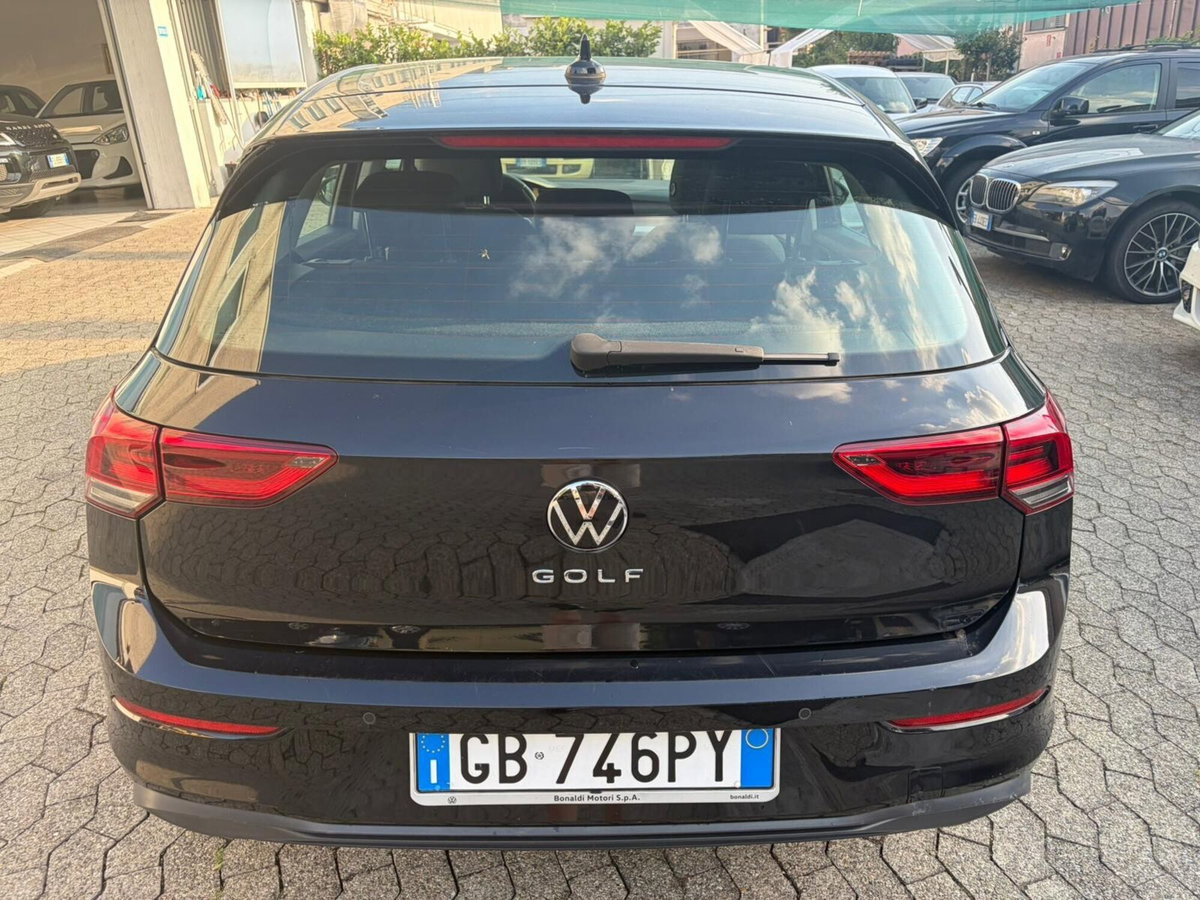 Volkswagen Golf 2.0 TDI SCR Life (5)