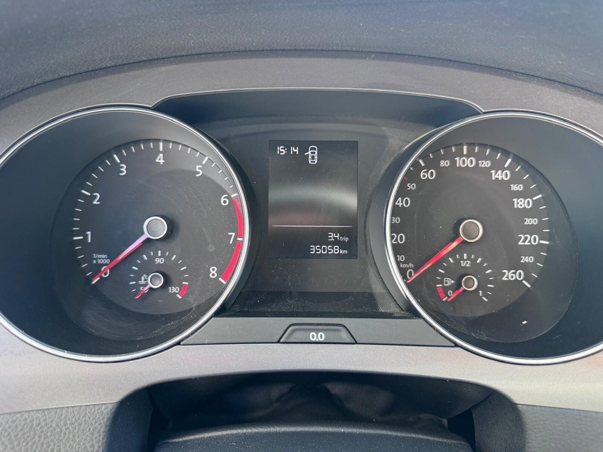 Volkswagen Golf 1.2 TSI 85 CV 5p. Trendline BlueMotion Technology (15)