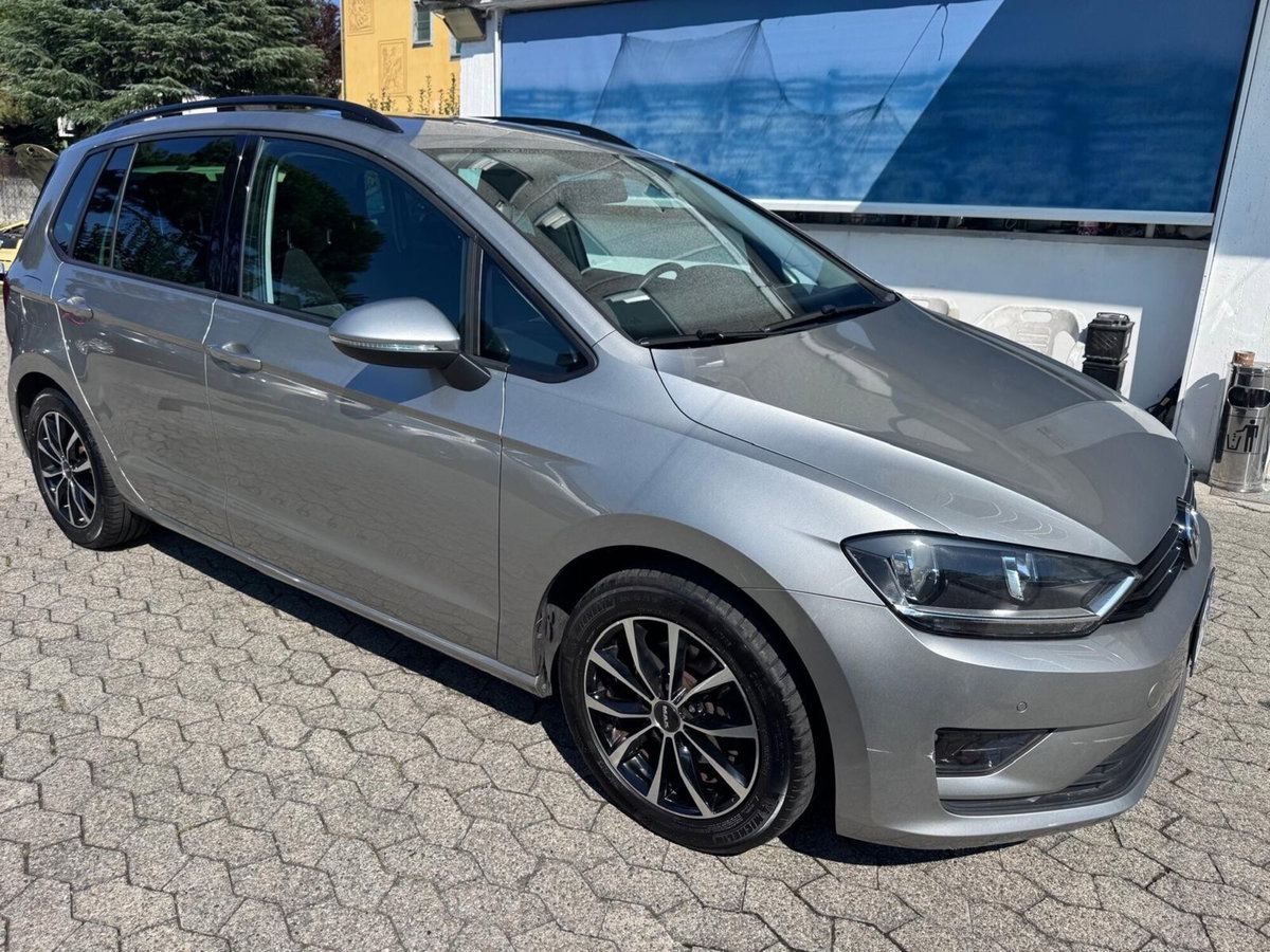 Volkswagen Golf 1.2 TSI 85 CV 5p. Trendline BlueMotion Technology (3)