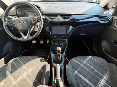Opel Corsa 1.2 5 porte Cosmo (13)