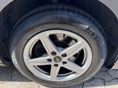 Audi A4 Avant 30 TDI/136 CV S tronic Business Advanced (15)