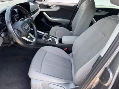 Audi A4 Avant 30 TDI/136 CV S tronic Business Advanced (7)
