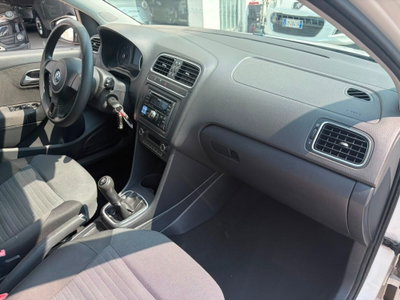 Volkswagen Polo 1.2/70CV 12V 5p. Trendline (11)