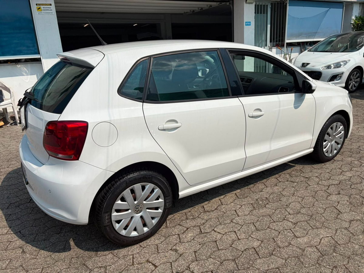 Volkswagen Polo 1.2/70CV 12V 5p. Trendline (4)