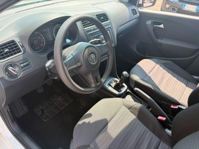 Volkswagen Polo 1.2/70CV 12V 5p. Trendline (8)