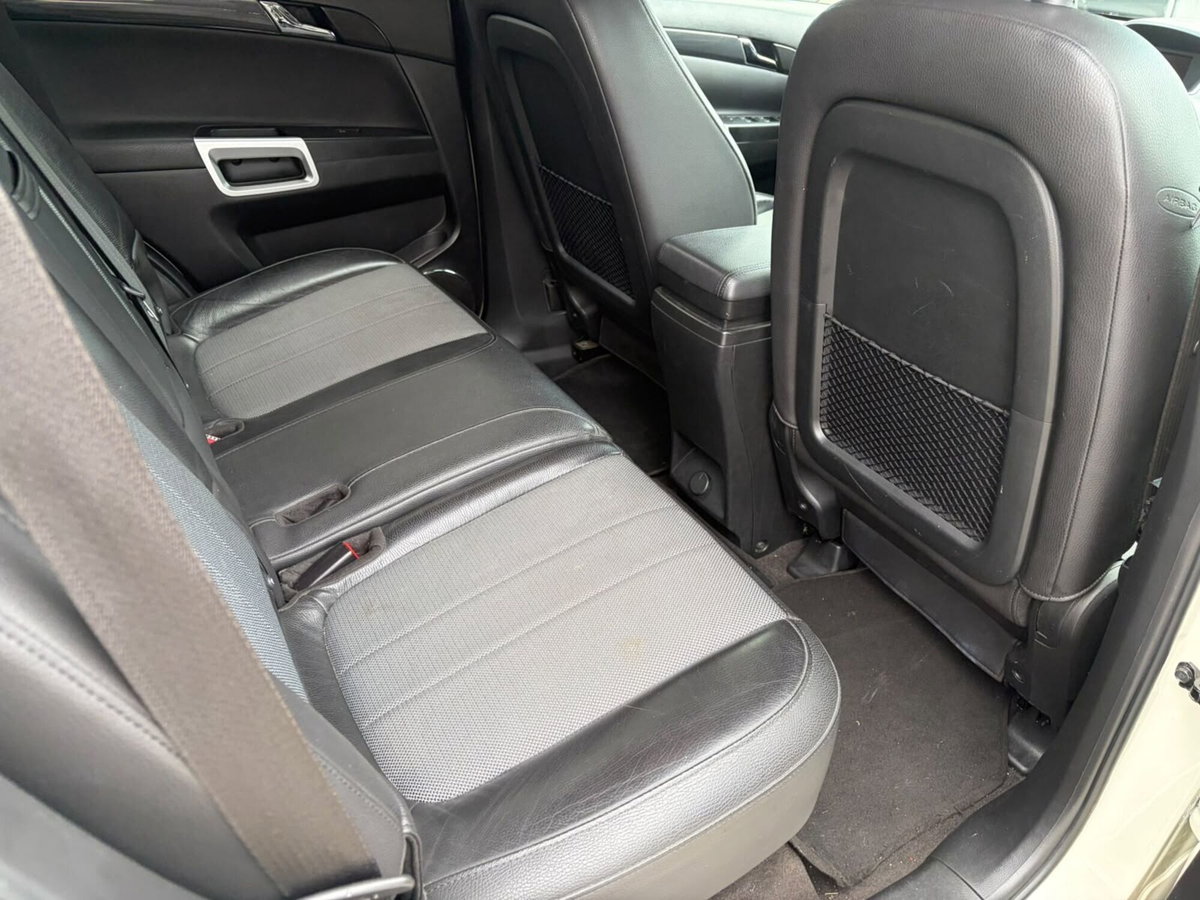 Opel Antara 2.2 CDTI 163CV Cosmo (12)