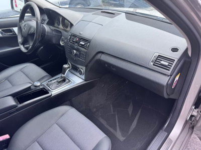 Mercedes-Benz Classe C 220 CDI Avantg. (10)