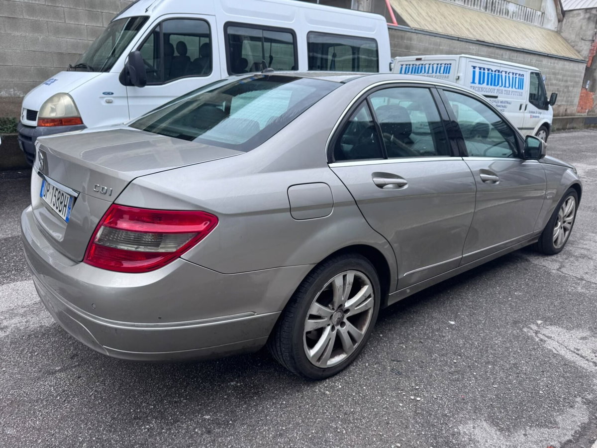 Mercedes-Benz Classe C 220 CDI Avantg. (5)