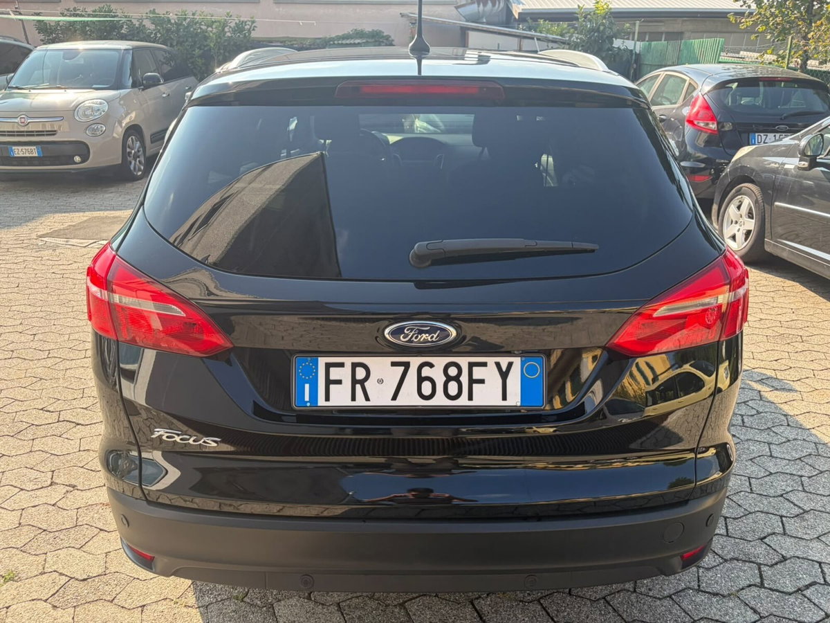 Ford Focus Station Wagon 1.5 TDCi 120 CV Start&Stop SW Titanium (5)