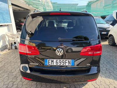 Volkswagen Touran 1.6 TDI DSG Comfortline (5)