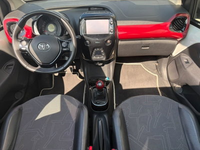 Toyota Aygo 1.0 VVT-i 69 CV 5 porte x-cite TSS (12)