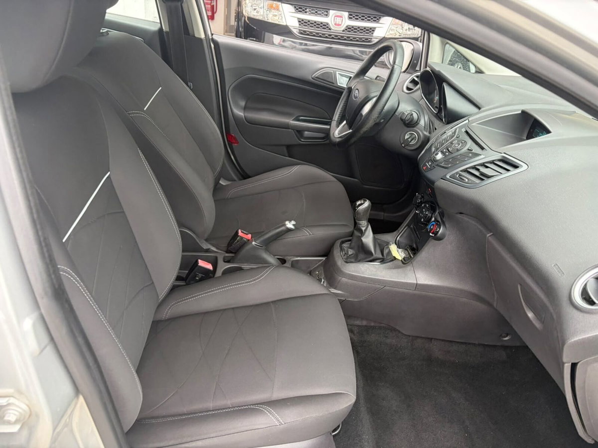 Ford Fiesta 1.2 60CV 5p. Tit. (10)