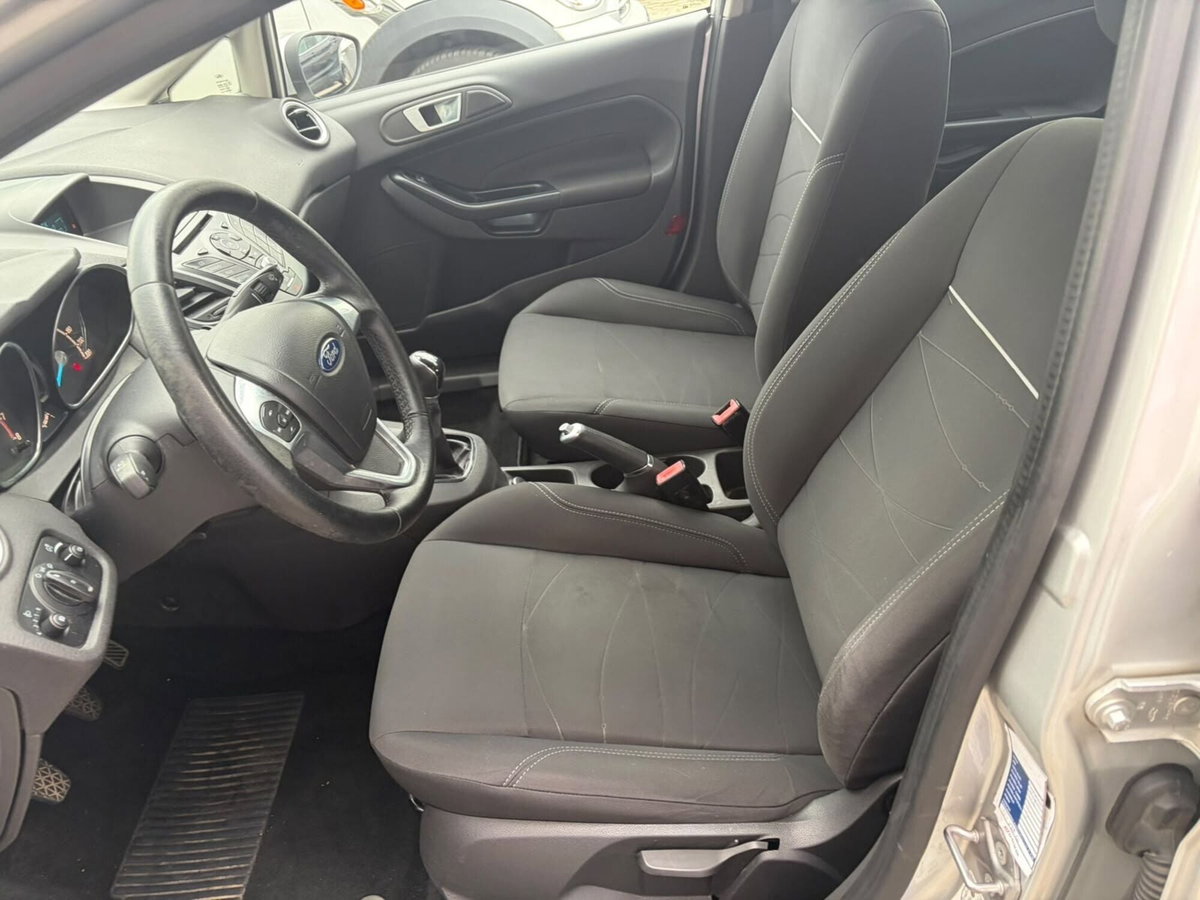 Ford Fiesta 1.2 60CV 5p. Tit. (7)