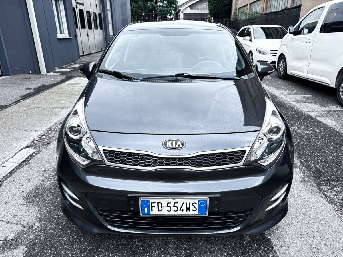 Kia Rio 1.1 CRDi 5p. Cool (2)