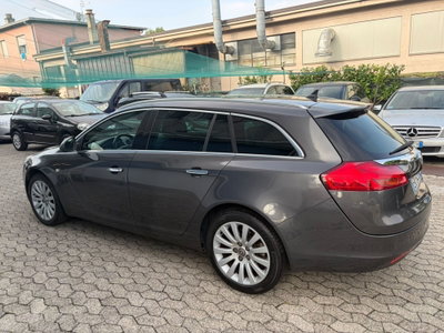 Opel Insignia Station Wagon CDTI 160CV Sports Cosmo (6)