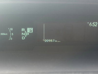 Toyota Prius 1.8 Executive (14)