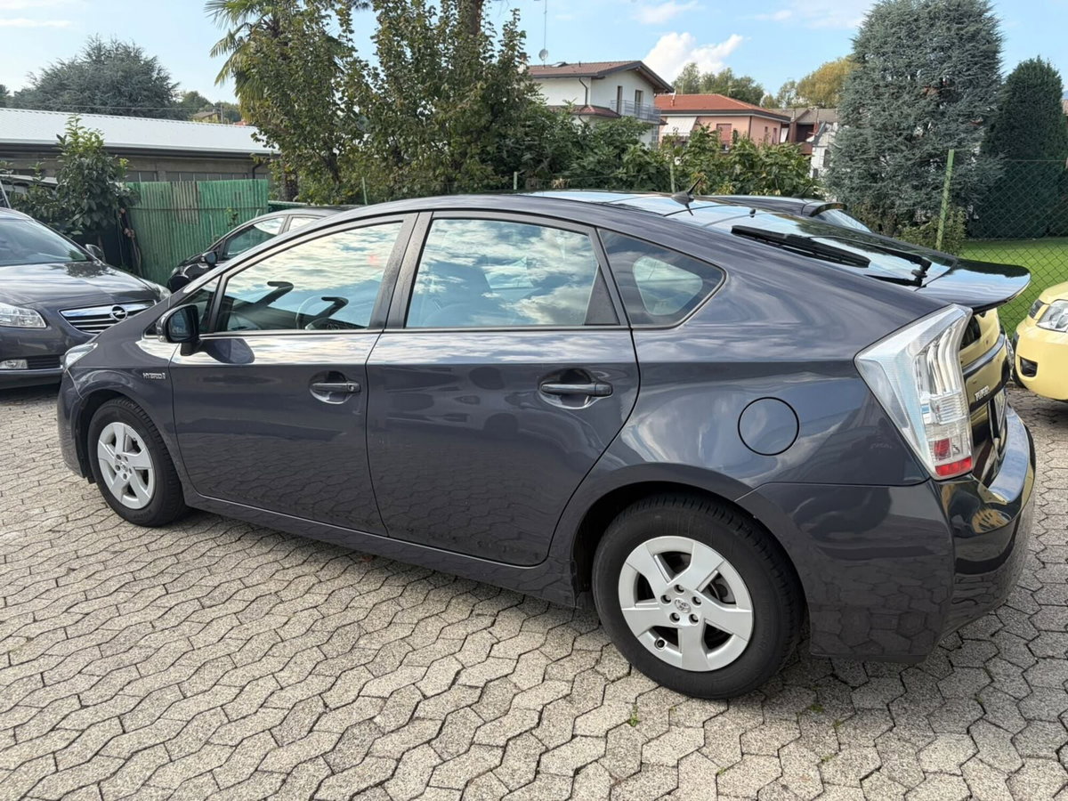 Toyota Prius 1.8 Executive (6)