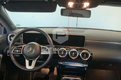 Mercedes-Benz Classe A 220 Automatic 4Matic Premium (10)