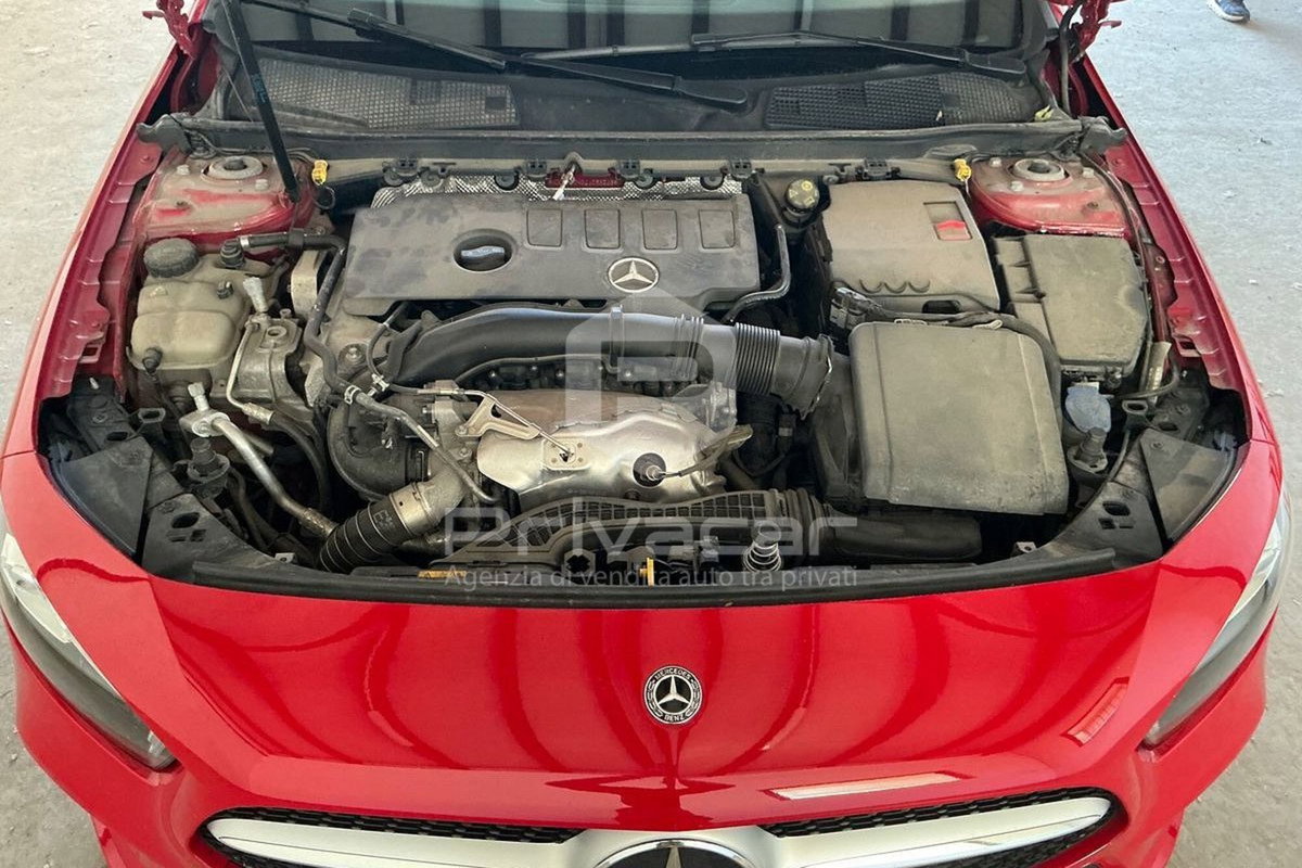 Mercedes-Benz Classe A 220 Automatic 4Matic Premium (15)
