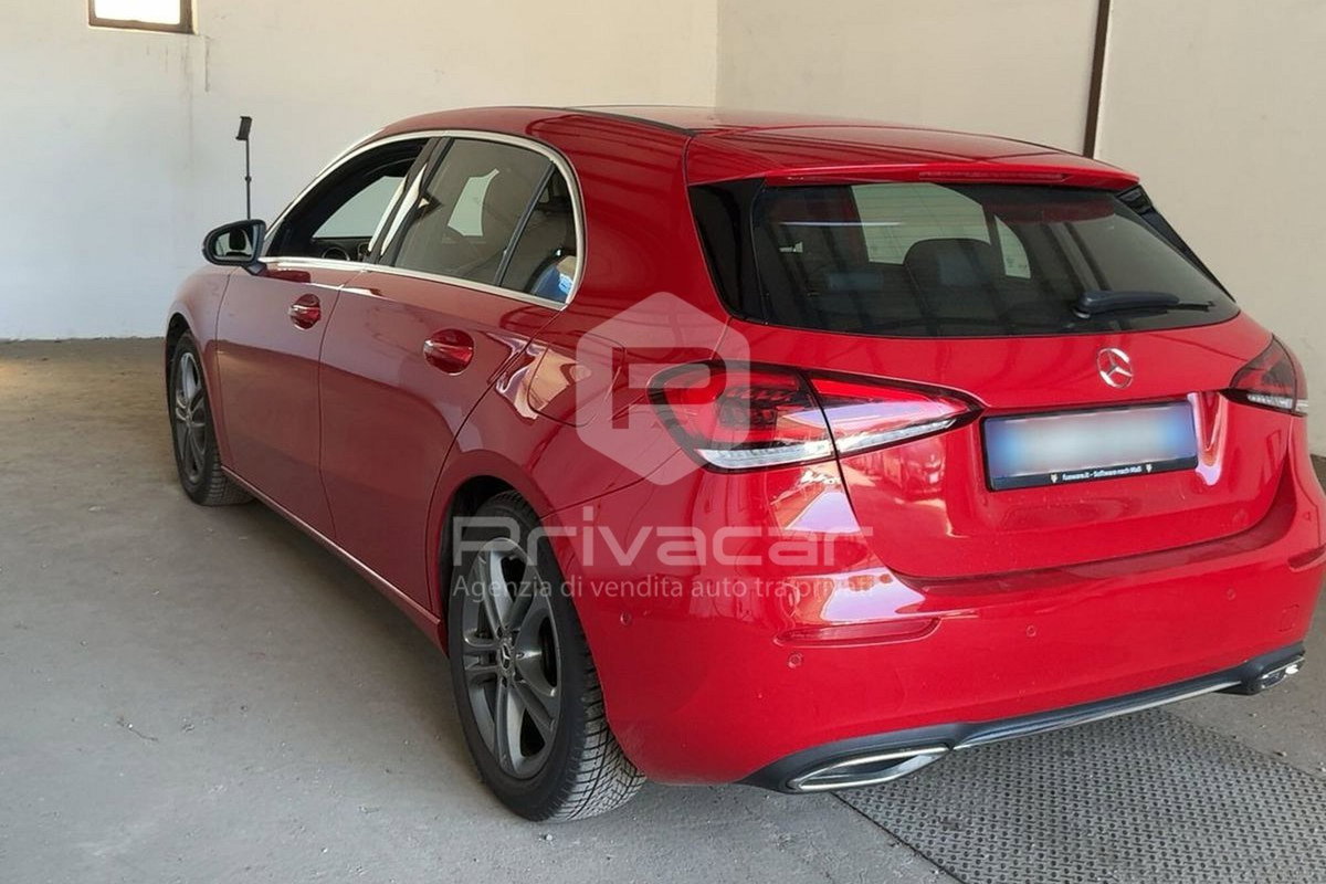 Mercedes-Benz Classe A 220 Automatic 4Matic Premium (4)