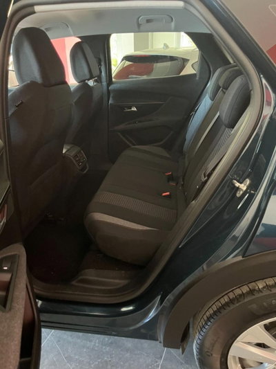 Peugeot 3008 BlueHDi 130 S&S EAT8 Active Business (11)
