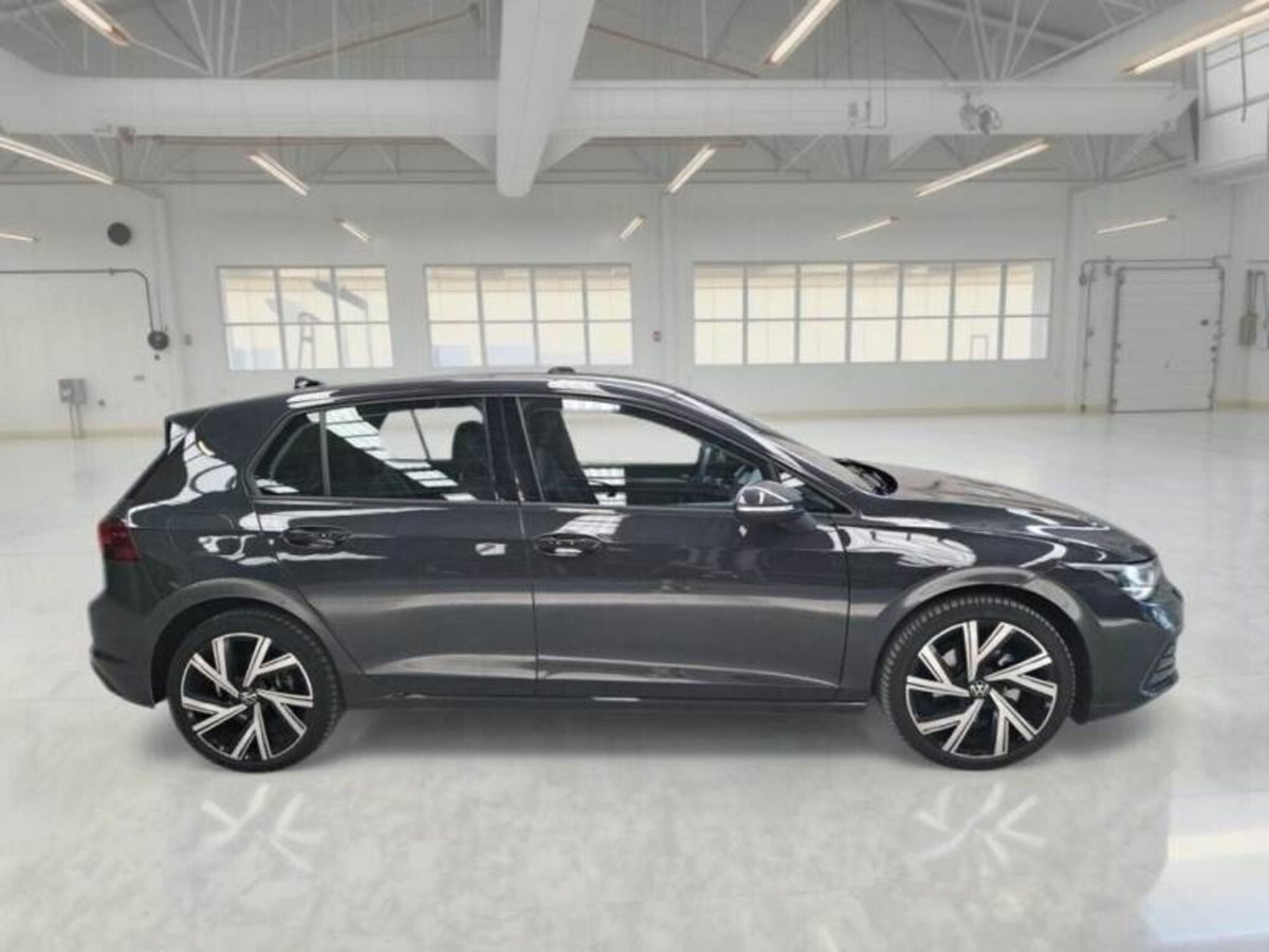 Volkswagen Golf 2.0 TDI 150 CV DSG SCR Life (5)