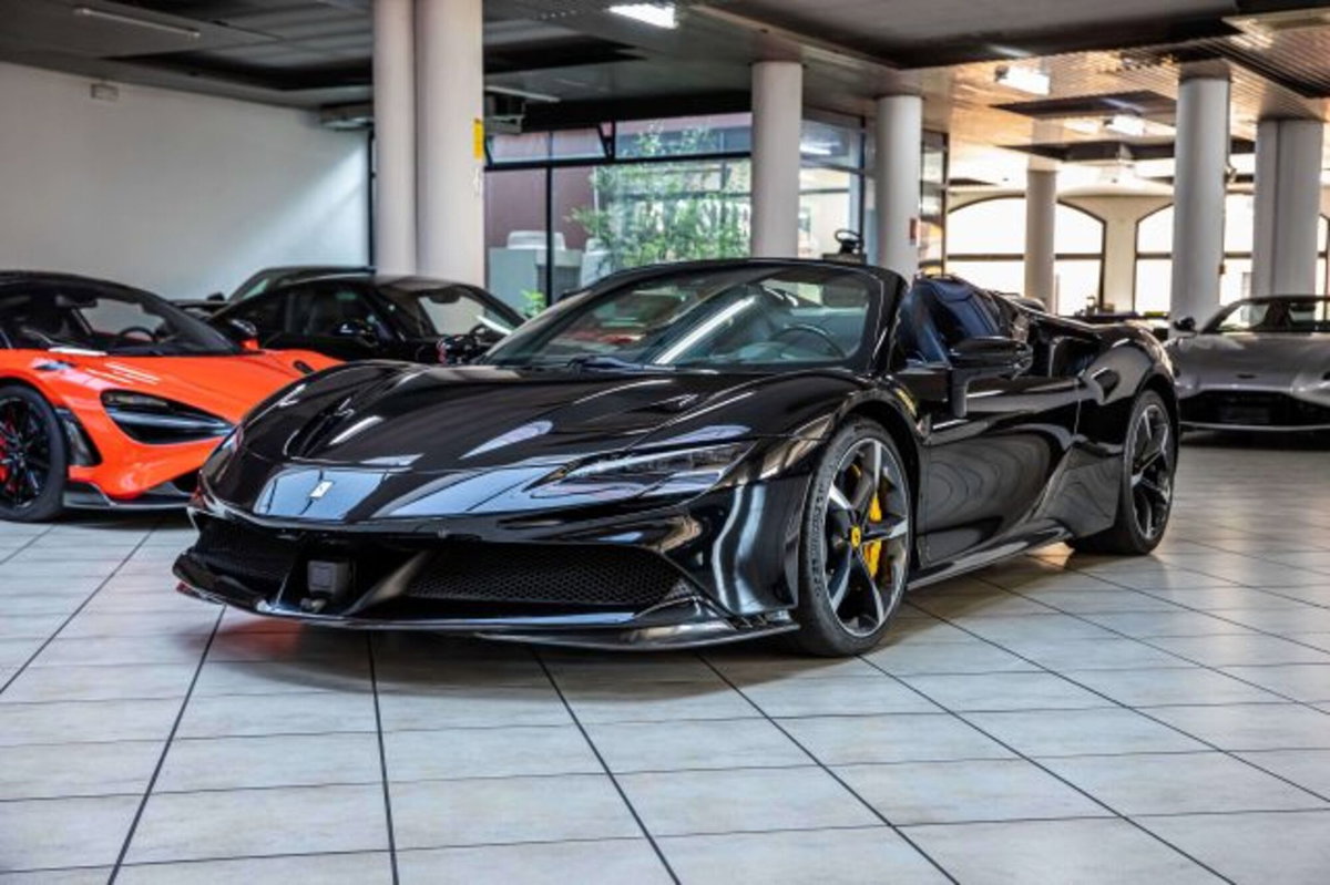 Ferrari SF90 Spider 4.0 F1 (3)
