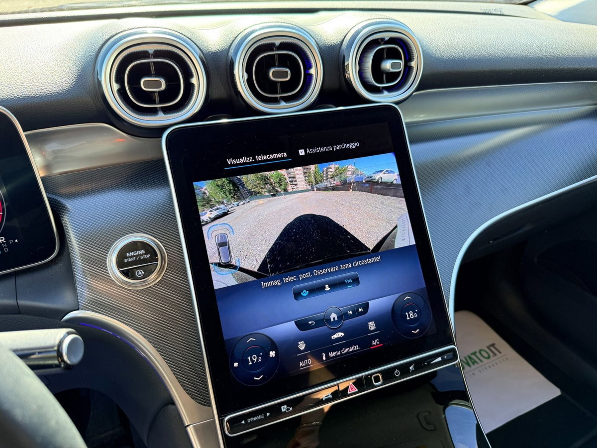 Mercedes-Benz GLC 220 d 4Matic Mild Hybrid AMG Advanced Plus (16)
