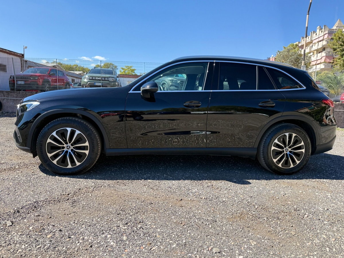 Mercedes-Benz GLC 220 d 4Matic Mild Hybrid AMG Advanced Plus (7)