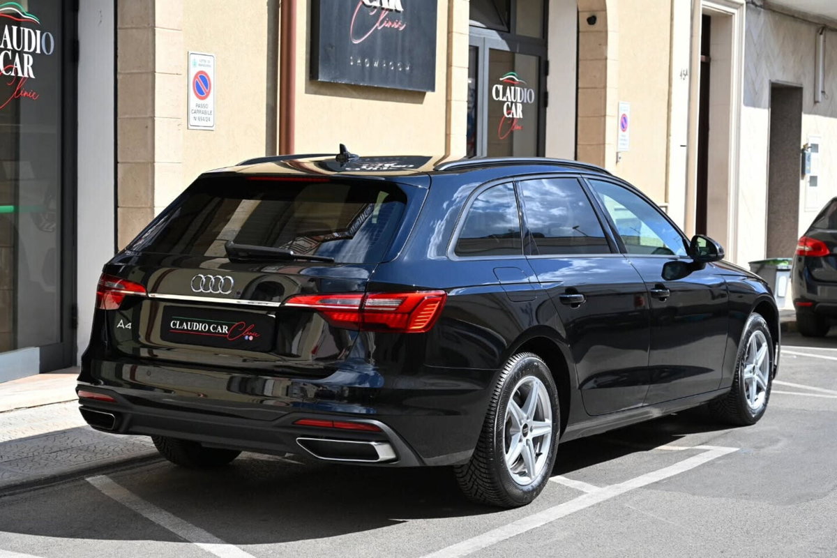 Audi A4 Avant 35 TDI/163 CV S tronic Business Advanced (12)