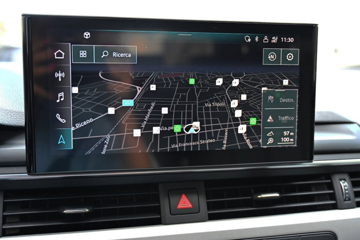 Audi A4 Avant 35 TDI/163 CV S tronic Business Advanced (16)