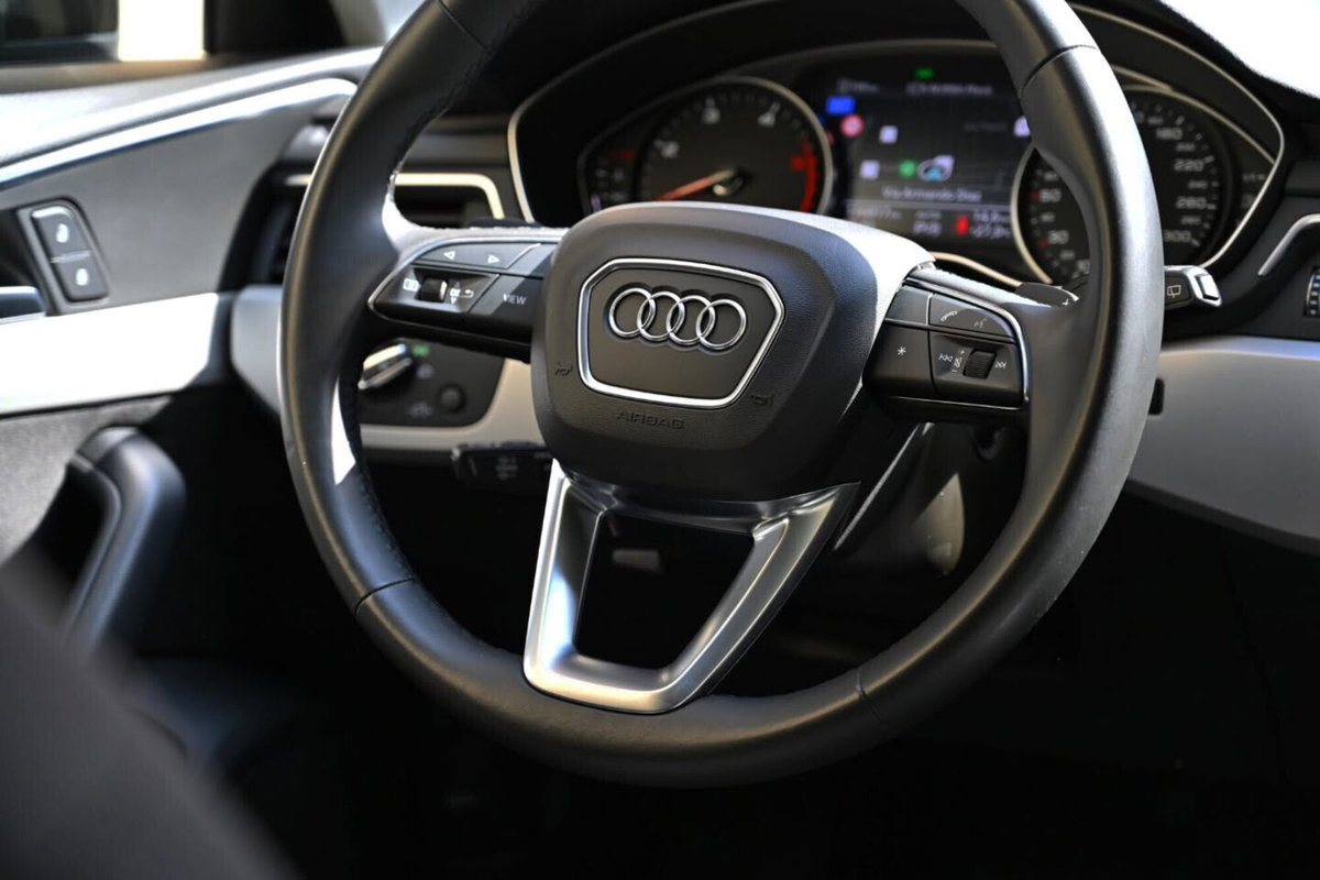 Audi A4 Avant 35 TDI/163 CV S tronic Business Advanced (8)