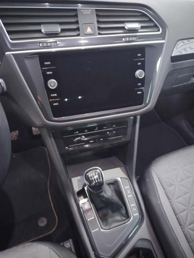 Volkswagen Tiguan 2.0 TDI SCR Life (8)