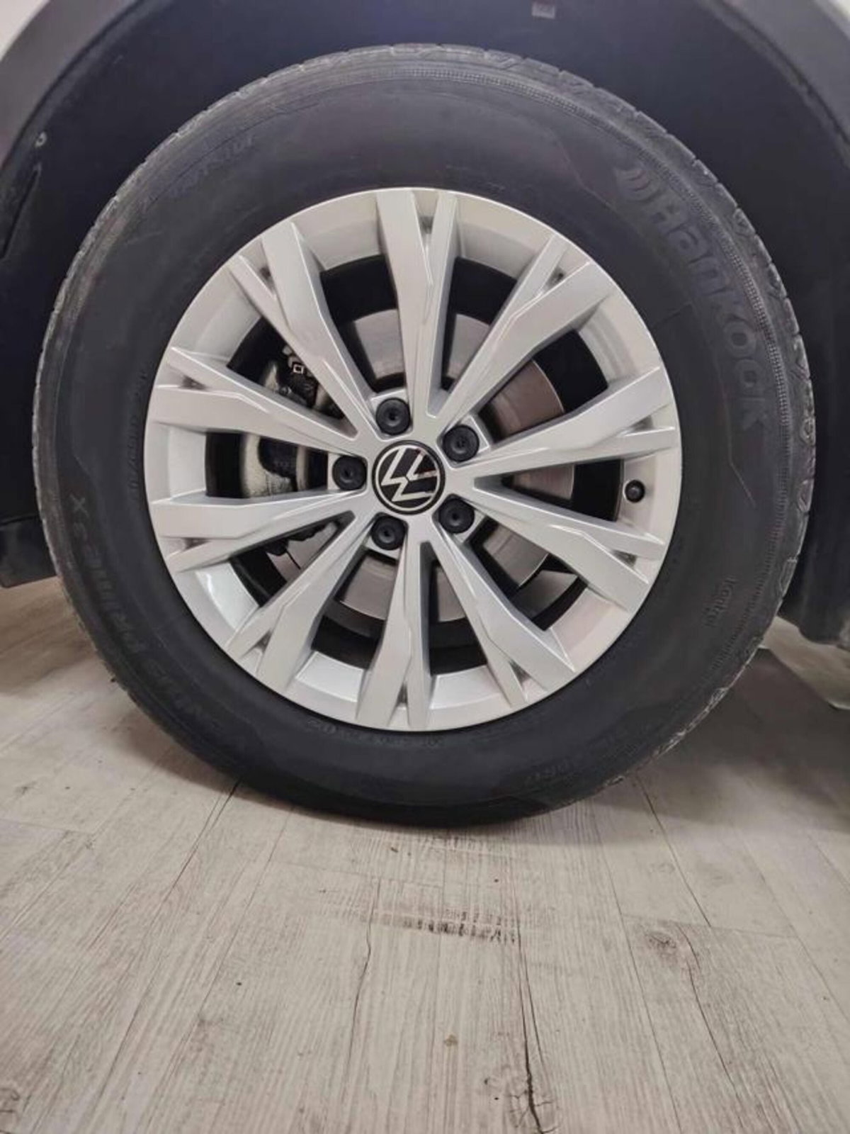 Volkswagen Tiguan 2.0 TDI SCR Life (9)