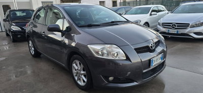 Toyota Auris 2.0 D-4D DPF 5 porte Sol (7)