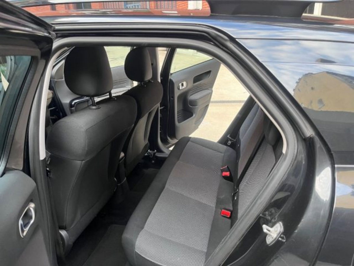 Citroen C4 Cactus BlueHDi 100 Feel (6)